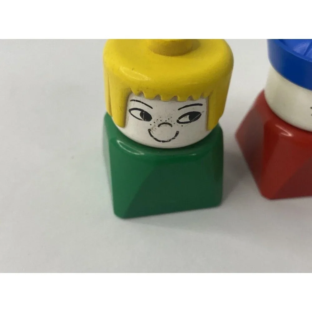 Duplo Lego Sailor‎ And Boy W/ Blonde Hair Vintage Red & Green Lot Of 2